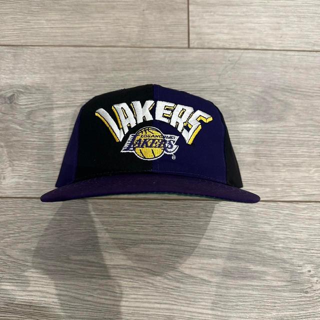 NBA Men's Caps - Black/Purple on Productcaster.