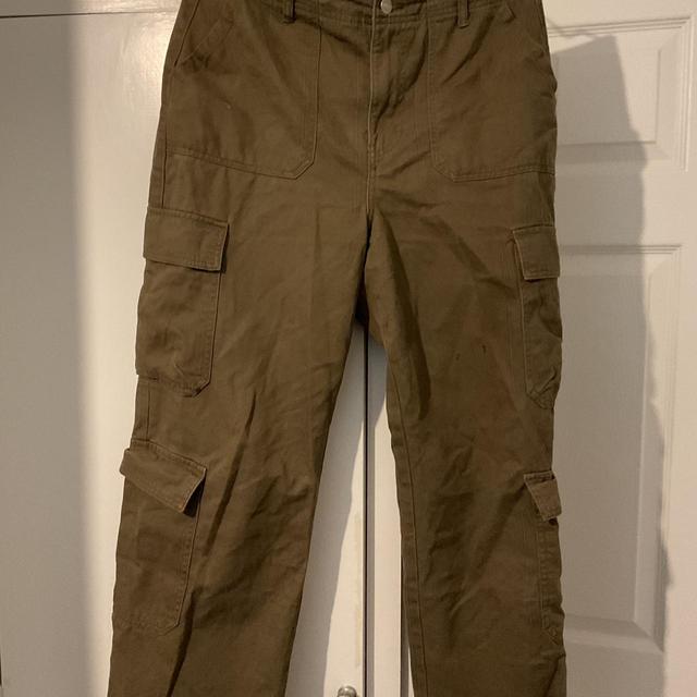 Primark Women's Cargo Trousers - Khaki - 42" on Productcaster.