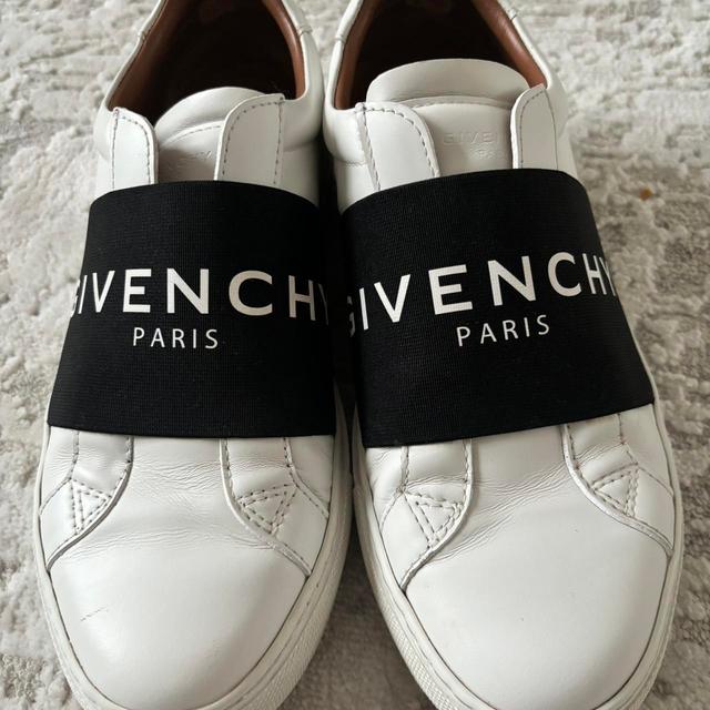 Givenchy Women's Trainers - White - UK 5 on Productcaster.