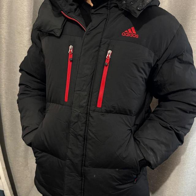 Adidas Men's Puffer Jacket - Black - M on Productcaster.