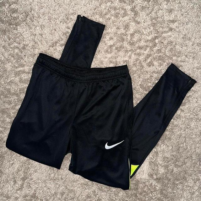 Nike Men's Sweatpants - Black/Yellow - S on Productcaster.