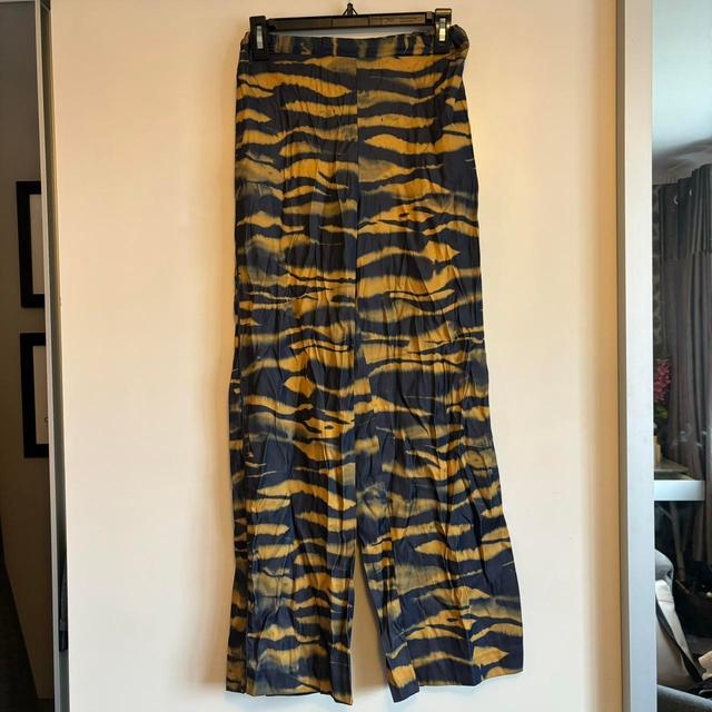 & Other Stories Women's Trousers - Multi/Yellow - S on Productcaster.