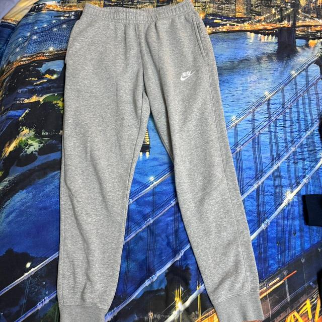 Nike Men's Sweatpants - Grey - S on Productcaster.