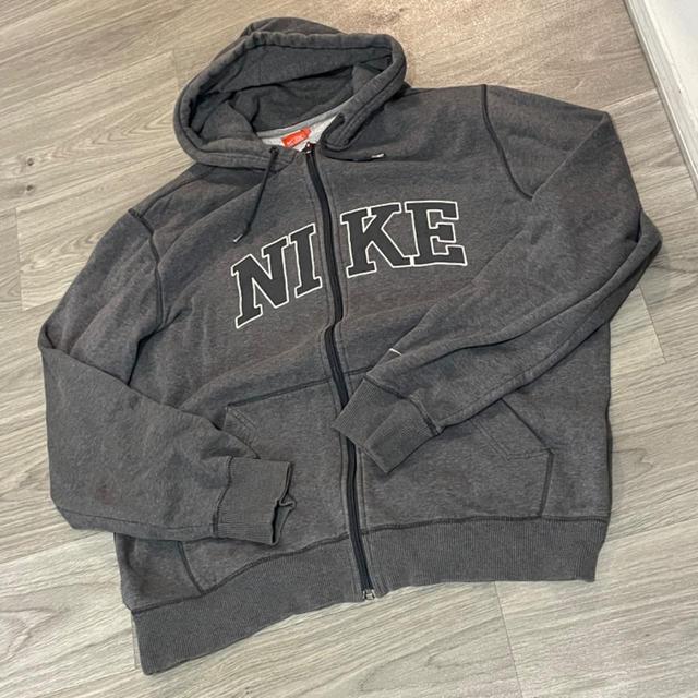 Nike Men's Hoodie - Grey - L on Productcaster.