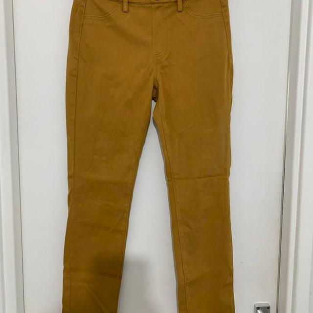 UNIQLO Women's Trousers - Tan/Gold - S on Productcaster.