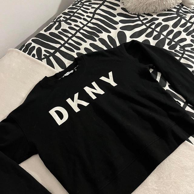 DKNY Women's Jumper - Black/White - S on Productcaster.