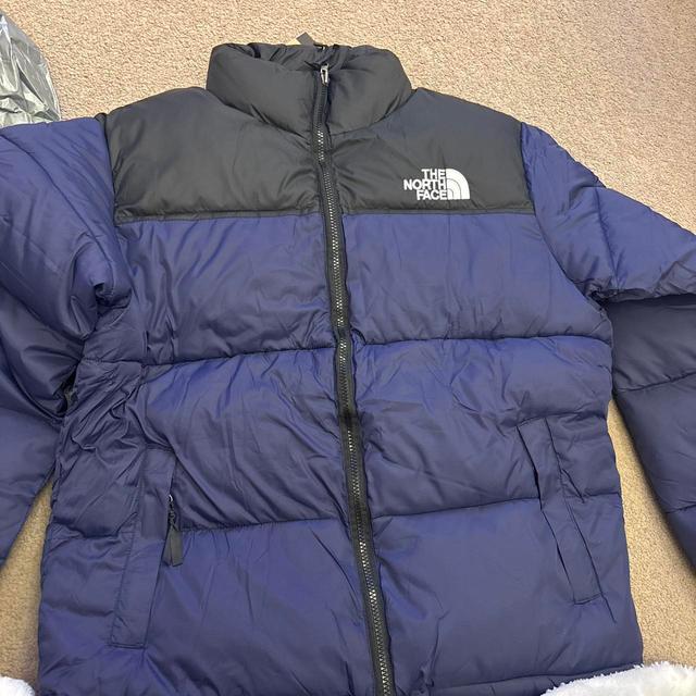 The North Face Men's Puffer Jacket - Navy/Blue - M on Productcaster.