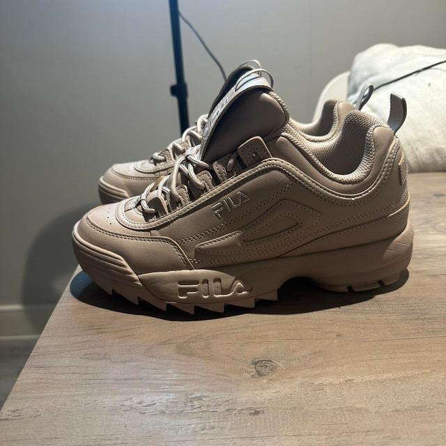 Fila Women's Trainers - Tan/Cream - UK 5.5 on Productcaster.