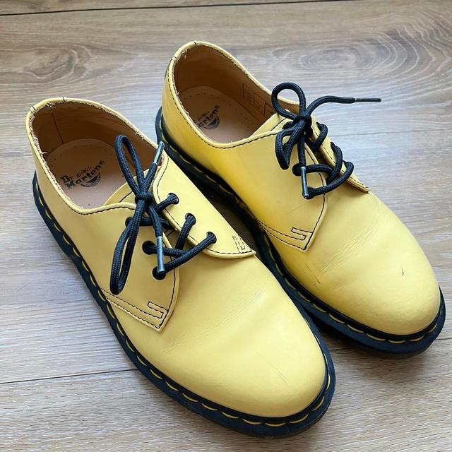 Dr. Martens Women's Oxfords - Yellow - UK 4.5 on Productcaster.