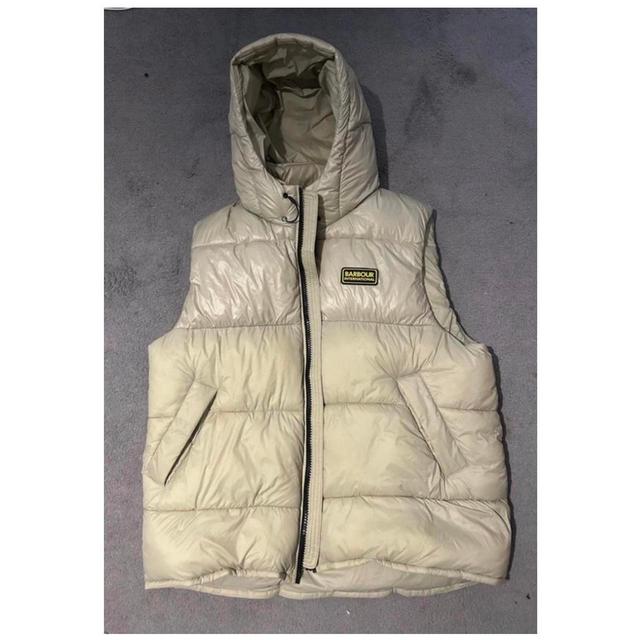 Barbour Men's Gilet - Cream - M on Productcaster.