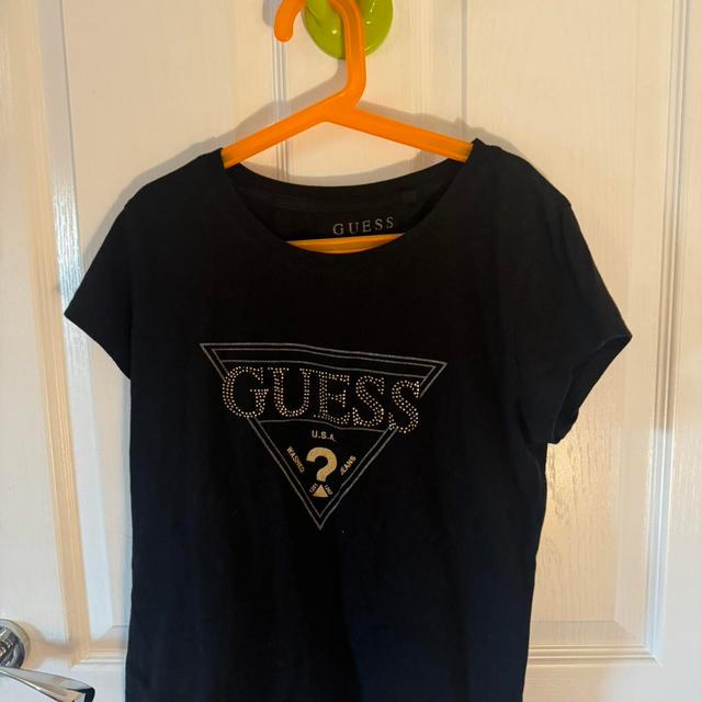 Guess Men's T-shirt - Black/Navy - M on Productcaster.