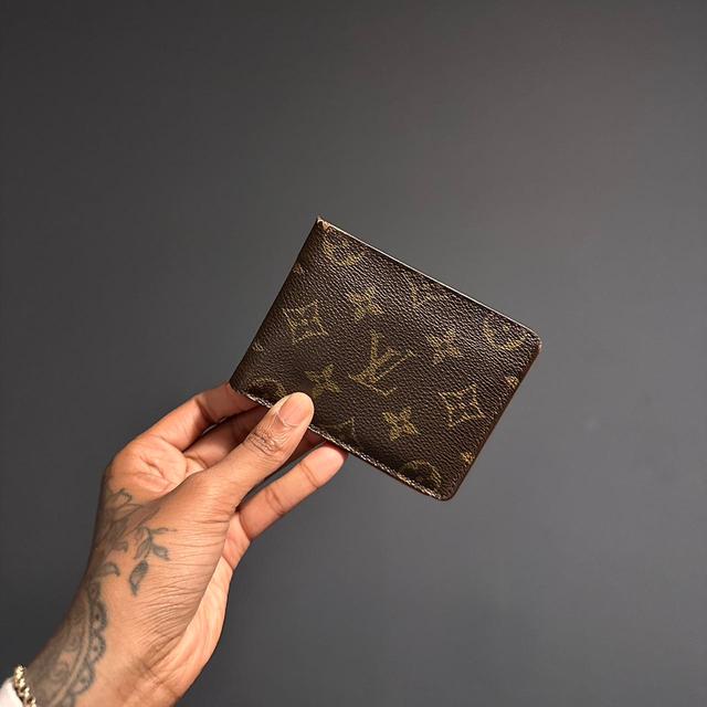 Louis Vuitton Women's Wallets - Brown/Tan on Productcaster.