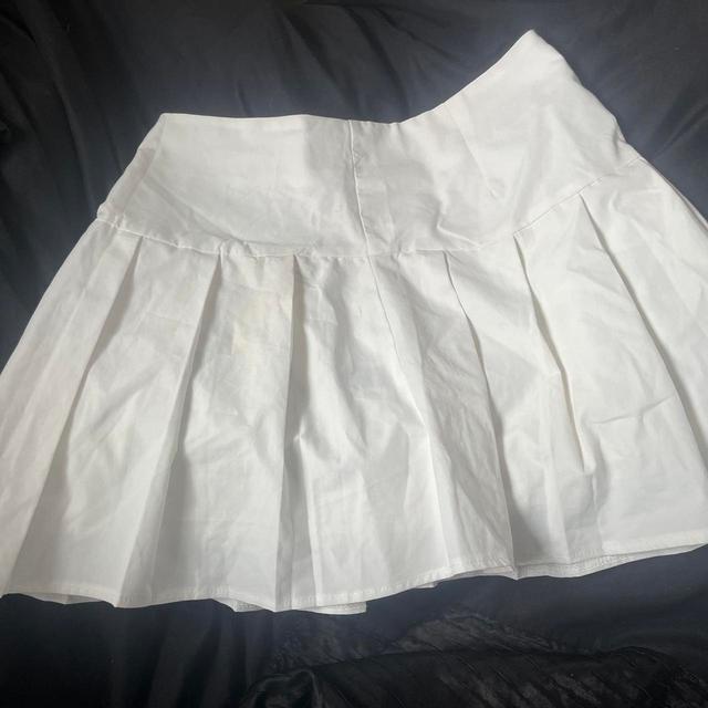 SHEIN Women's Skirt - White - UK 12 on Productcaster.