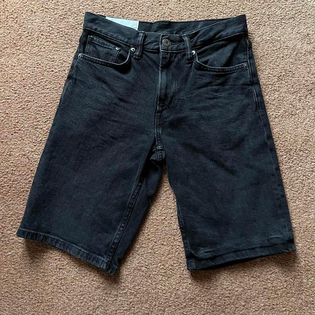 H&M Men's Shorts - Black - 28" on Productcaster.