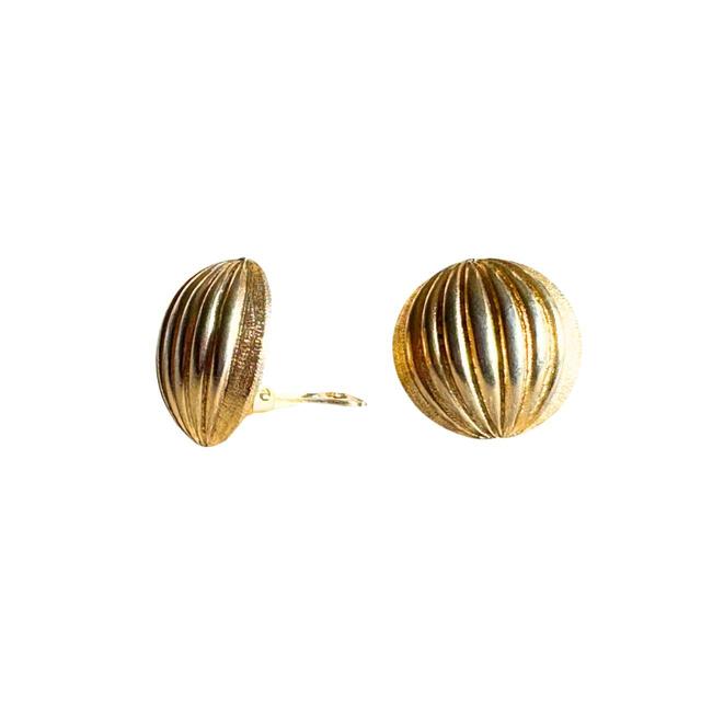 Vintage Women's Earrings - Gold on Productcaster.