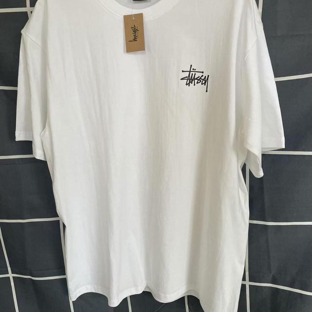 Stüssy Men's T-shirt - White - M on Productcaster.