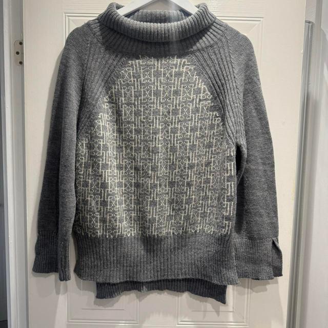 Women's Jumper - Grey/White - 8 on Productcaster.