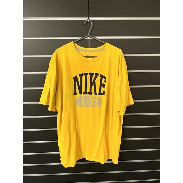 Nike Men's T-shirt - Yellow - XXL on Productcaster.