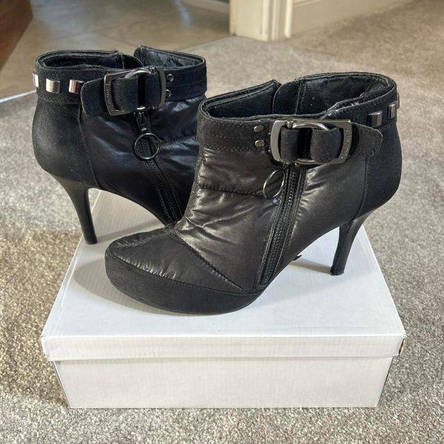 Tamaris Women's Ankle Boots - Black - UK 6 on Productcaster.