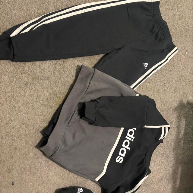 Adidas Kids' Hoodie - Black/Grey - 2 years on Productcaster.