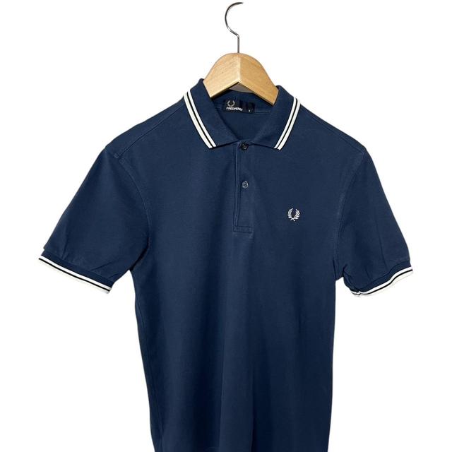 Fred Perry Men's T-shirt - Navy/Blue - S on Productcaster.