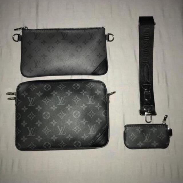 Louis Vuitton Men's Bag - Black/Grey on Productcaster.