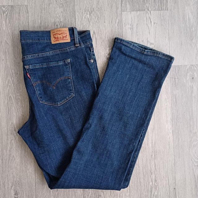 Levi's Women's Jeans - Blue - 33" on Productcaster.