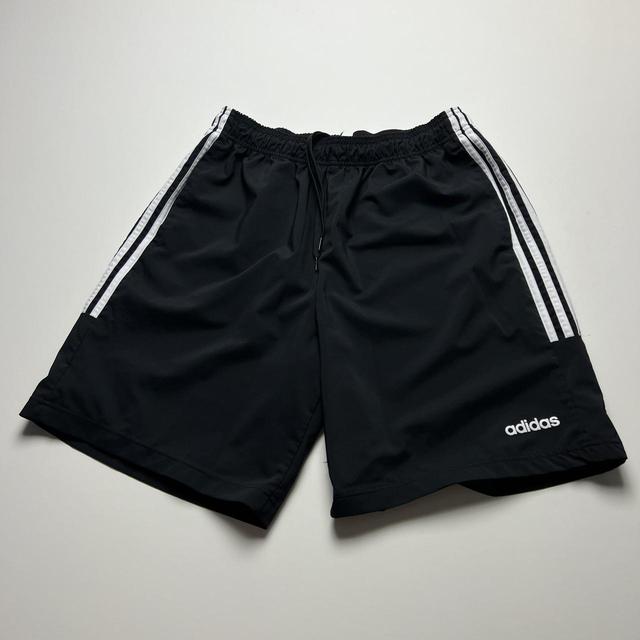 Adidas Men's Shorts - Black - XL on Productcaster.