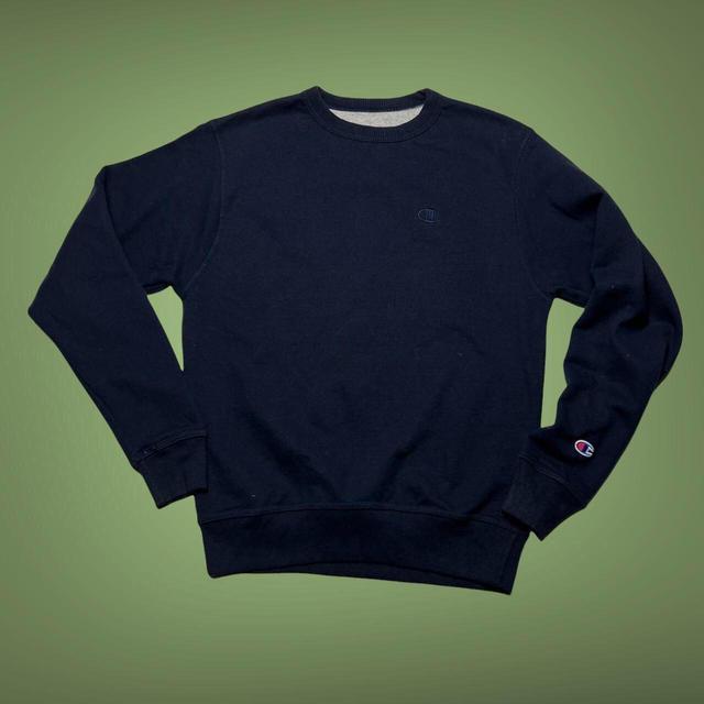 Champion Men's Sweatshirt - Navy - S on Productcaster.