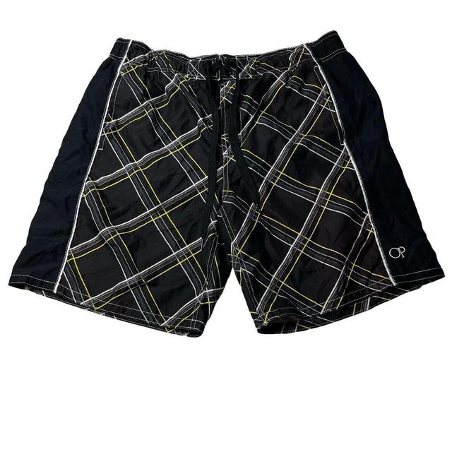 Vintage Men's Shorts - Multi - L on Productcaster.