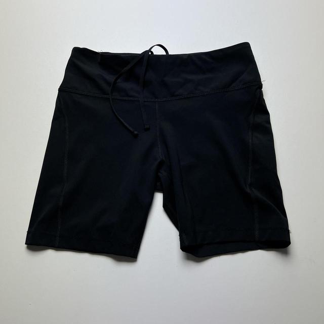 Nike Women's Shorts - Black - M on Productcaster.