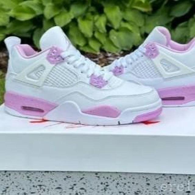 Jordan Women's Footwear - White/Pink - UK 5.5 on Productcaster.