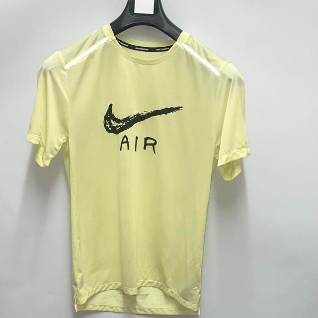 Nike Men's T-shirt - Yellow - S on Productcaster.