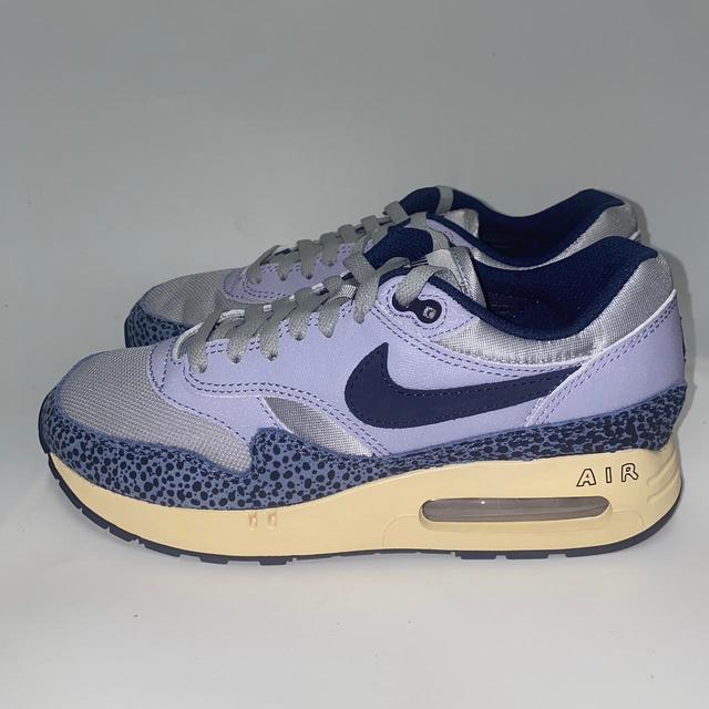 Nike Men's Trainers - Grey/Blue - UK 6 on Productcaster.