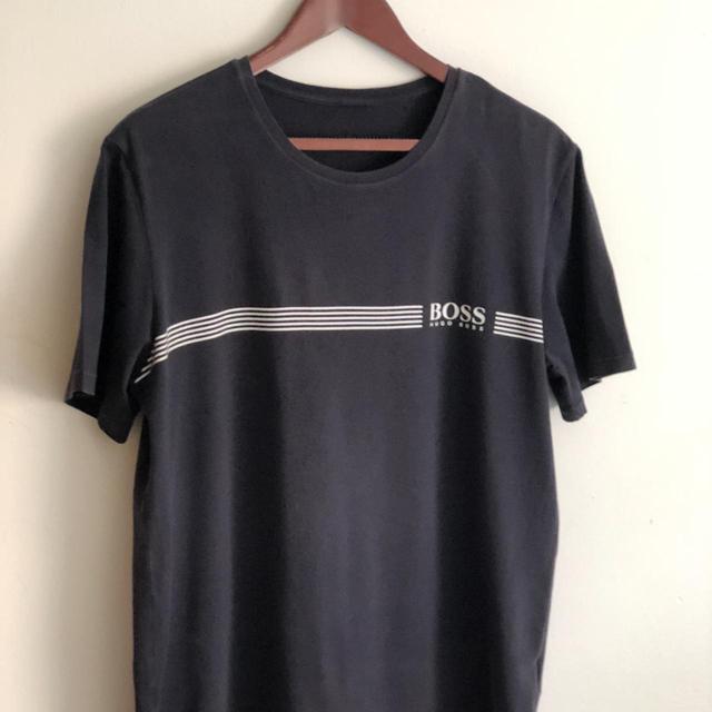 Hugo Boss Men's T-shirt - Black - M on Productcaster.