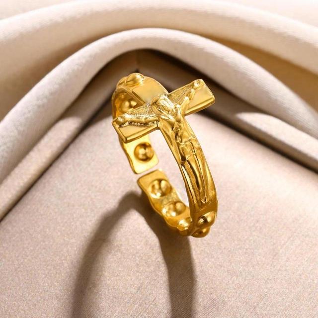 Vintage Women's Ring - Gold on Productcaster.