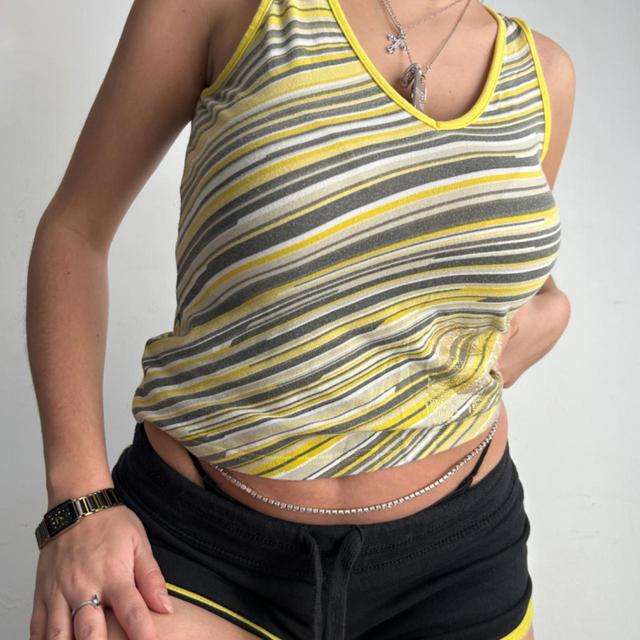 Vintage Women's Vest - White/Yellow - S on Productcaster.