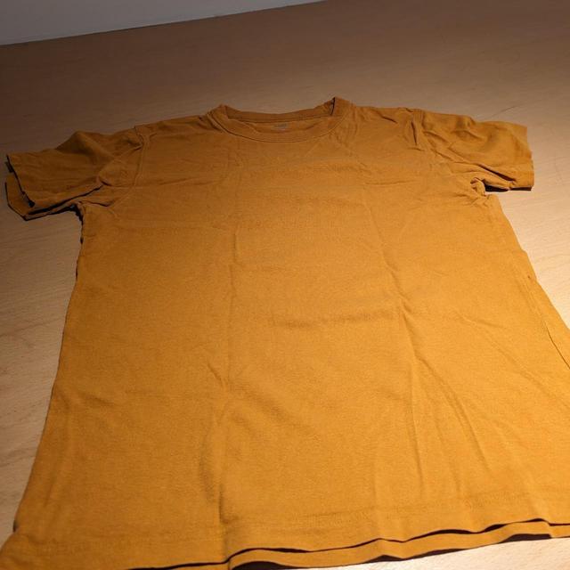 UNIQLO Men's T-shirt - Yellow - S on Productcaster.