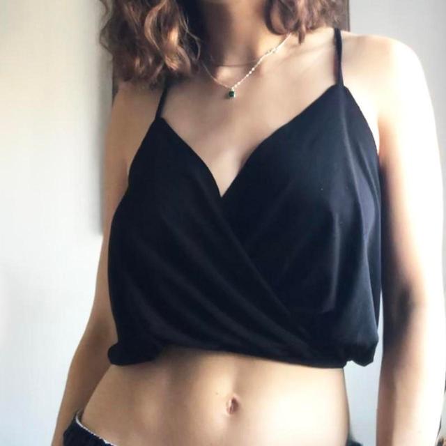 Brandy Melville Women's Crop top - Black - S on Productcaster.