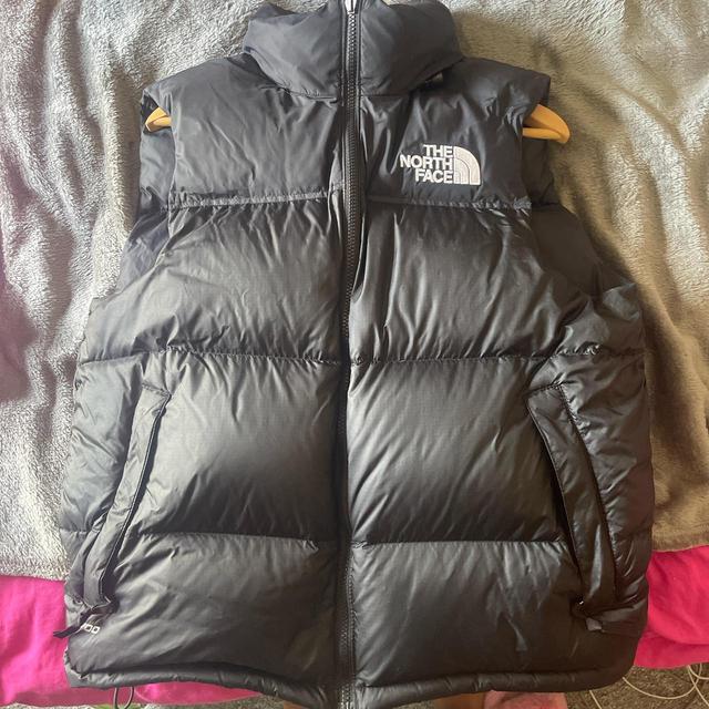 The North Face Men's Gilet - Black - M on Productcaster.