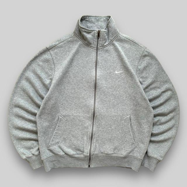 Nike Men's Jumper - Grey/White - M on Productcaster.