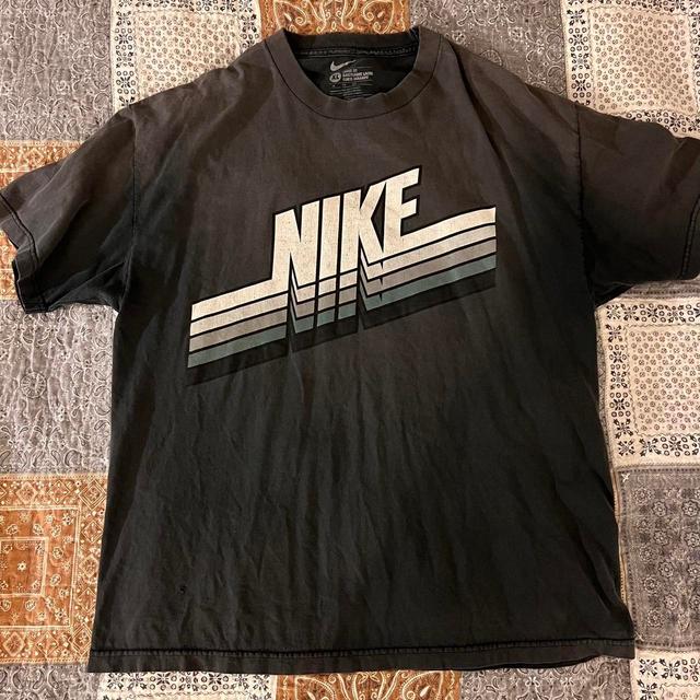 Nike Men's T-shirt - Black/Grey - XL on Productcaster.