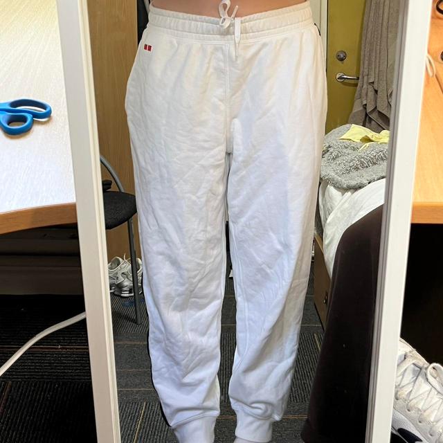 UNIQLO Women's Sweatpants - White - UK 8 on Productcaster.