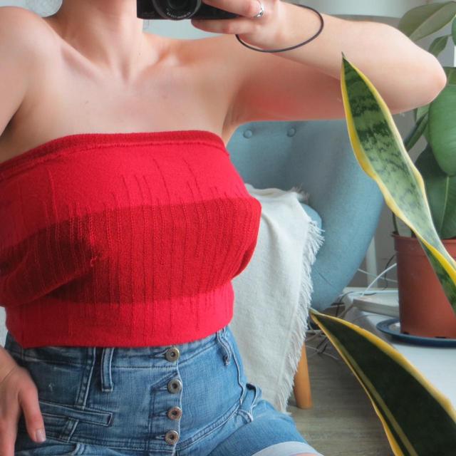 Women's Crop top - Red - 12 on Productcaster.