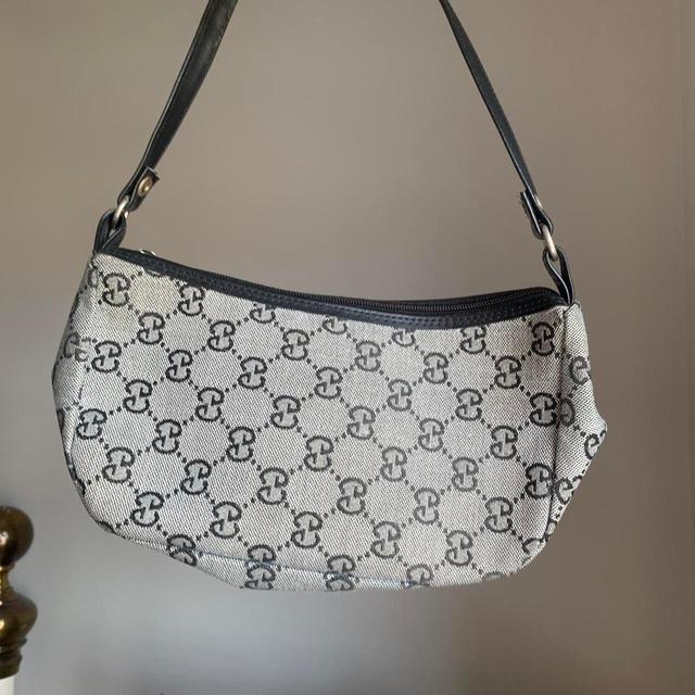 (+) People Women's Shoulder bags - Grey on Productcaster.