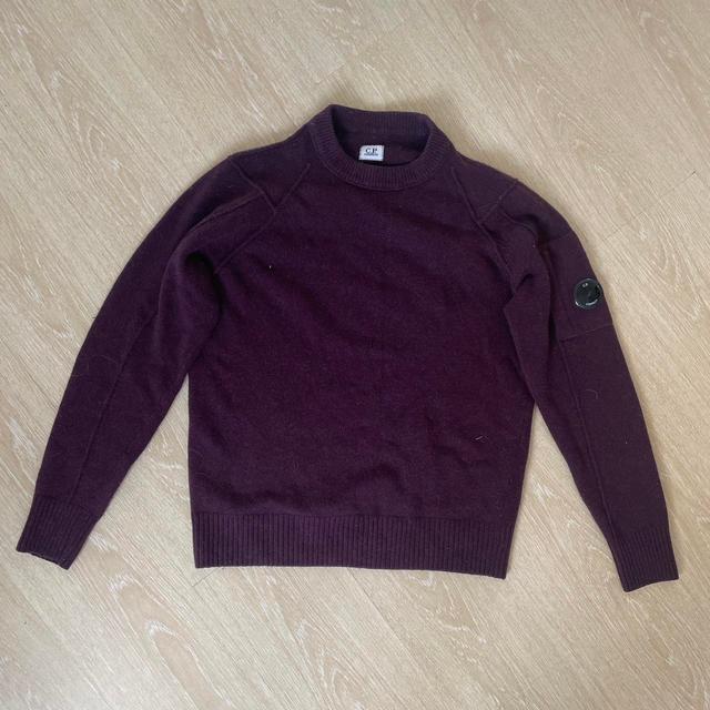 CP Company Men's Jumper - Burgundy/Purple - M on Productcaster.