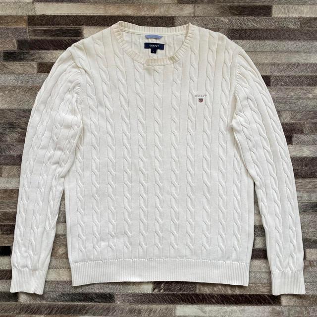 GANT Women's Jumper - White - 12 on Productcaster.