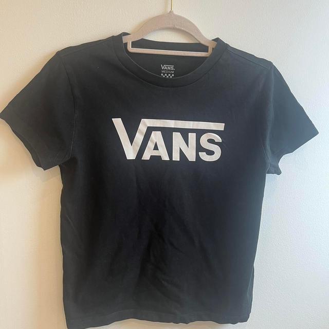 Vans Women's T-shirt - Black - M on Productcaster.