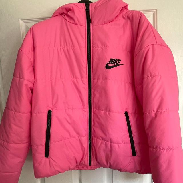 Nike Women's Puffer Jacket - Pink - S on Productcaster.