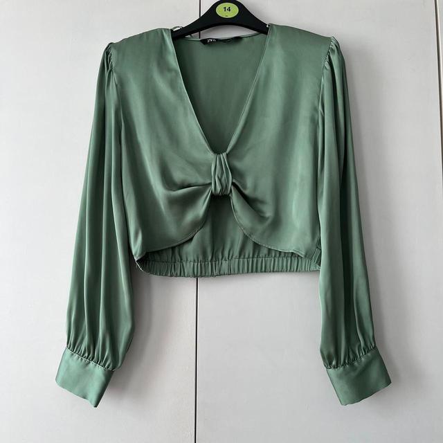 Zara Women's Blouse - Green - S on Productcaster.